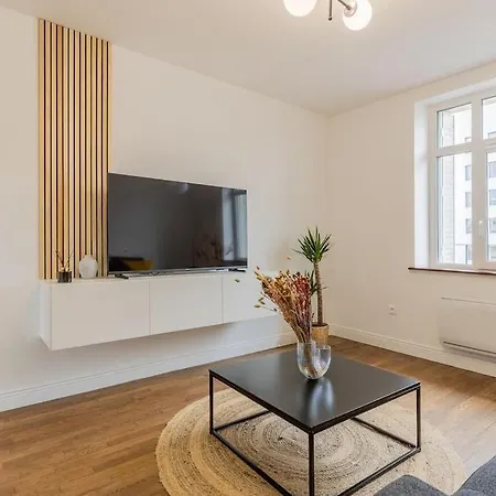 Les Arenes, Centre-gare-muse , 4 Pers *