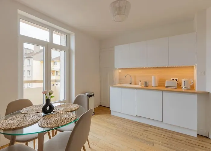 Les Arenes, Centre-gare-muse , 4 Pers *