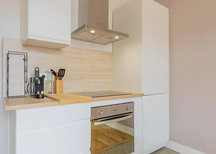 Les Arenes, Centre-gare-muse , 4 Pers *